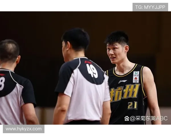 新疆官媒夸胡金秋暗讽男篮队长 新疆官媒夸胡金秋暗讽男篮队长